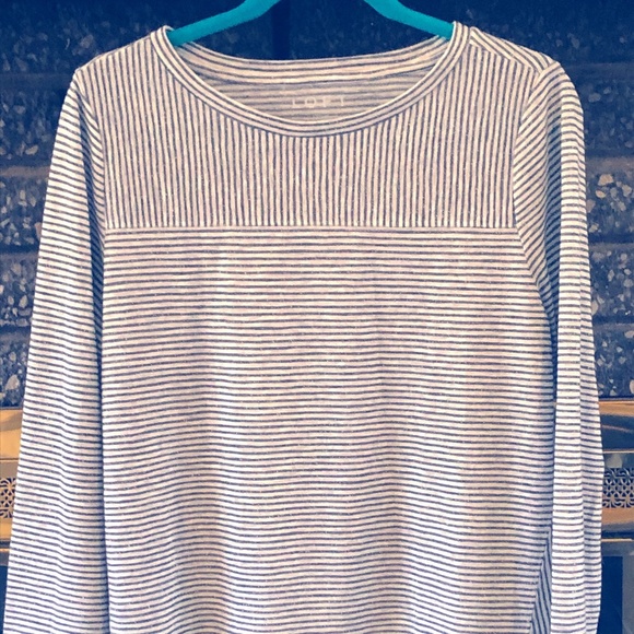 4/20🌟Loft Striped shirt - Picture 1 of 4